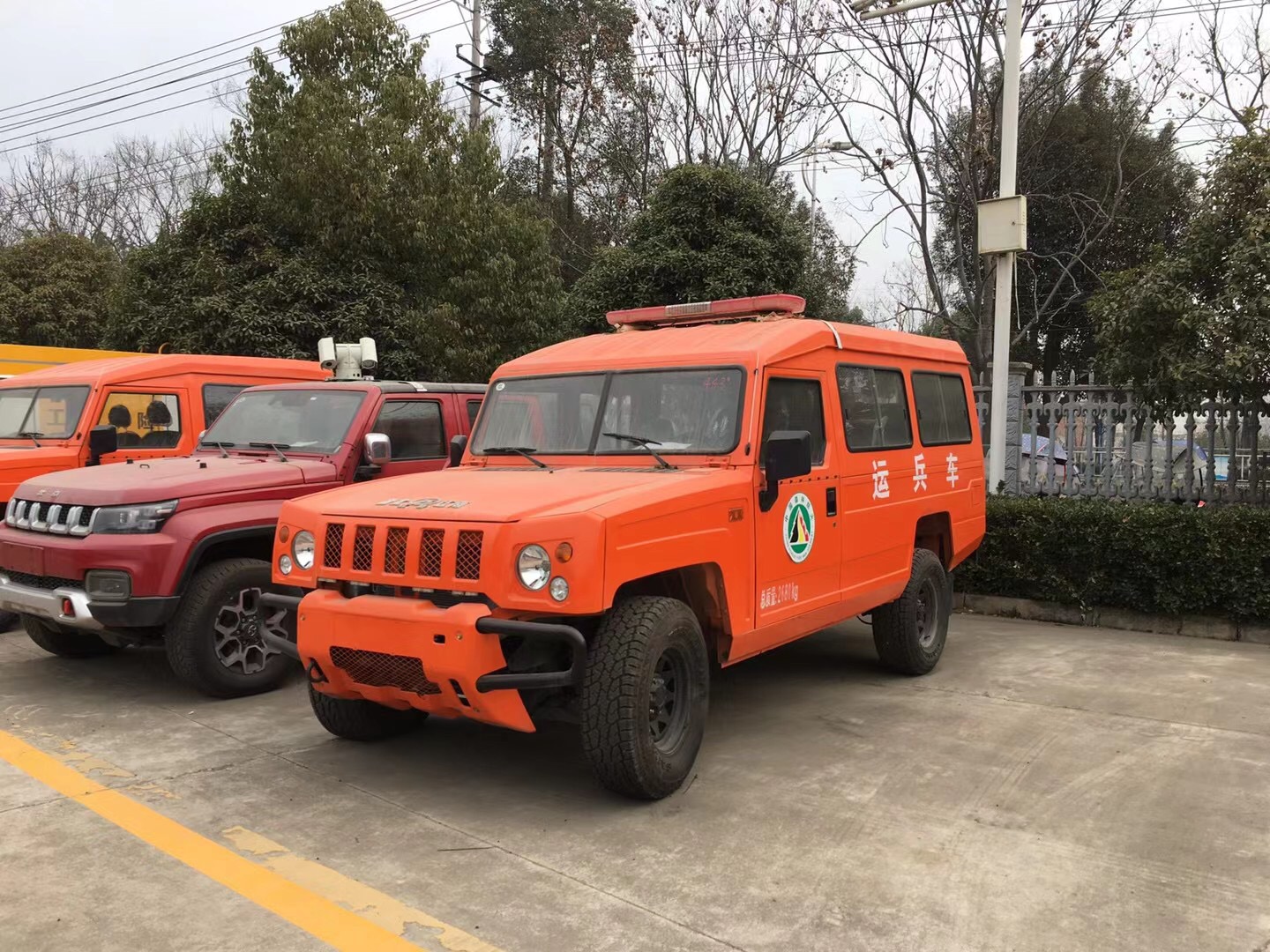 �������(q��)8��ɭ�������\��܇