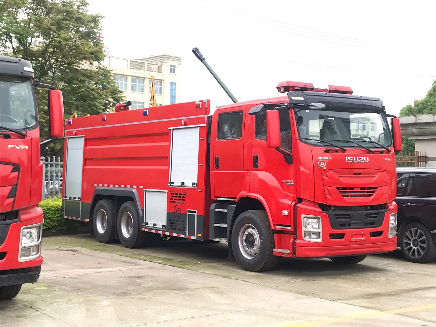 ��ʮ⏸ɷ���ĭ(li��n)������܇