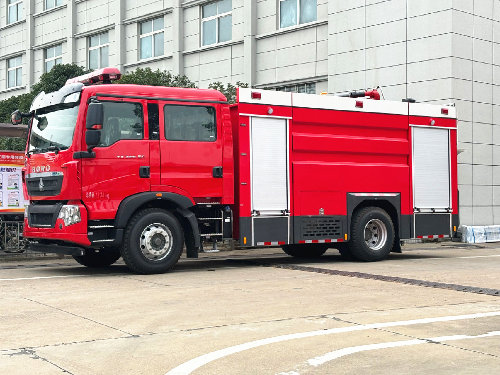 ��������ɭ������܇