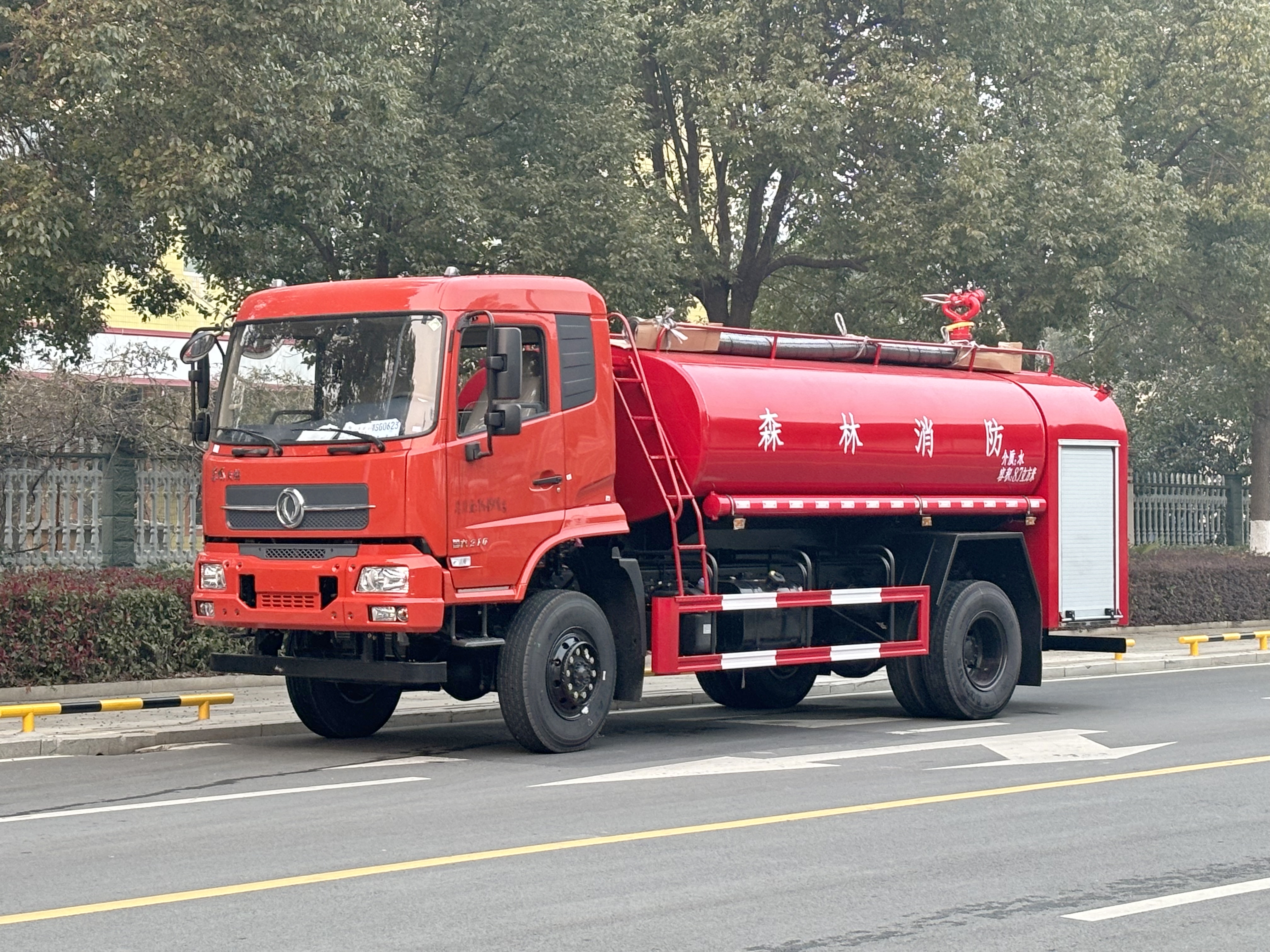 �|�L���\���9��ɭ�ֹ�ˮ����܇�A��