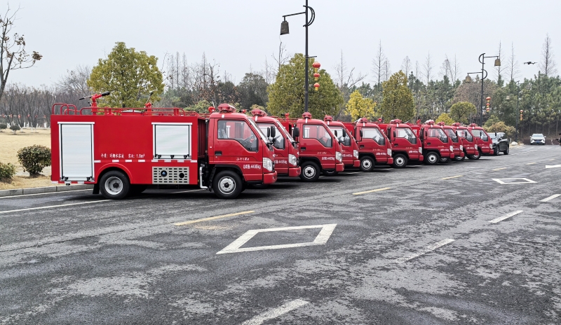 ����С��2��������ˮ܇�l��ɽ�|���f